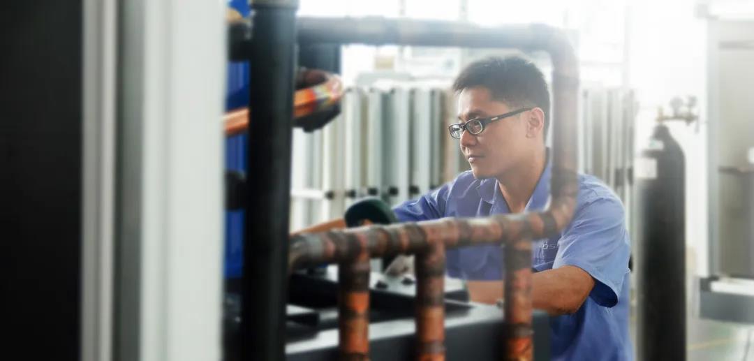 游泳池水處理設備怎么進行維護保養(yǎng)？